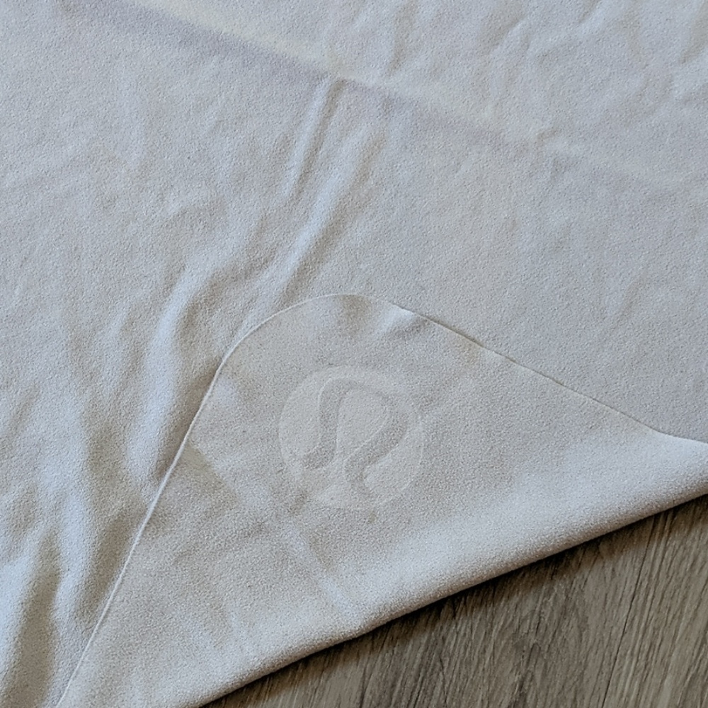 Lululemon The Towel Yoga Towel